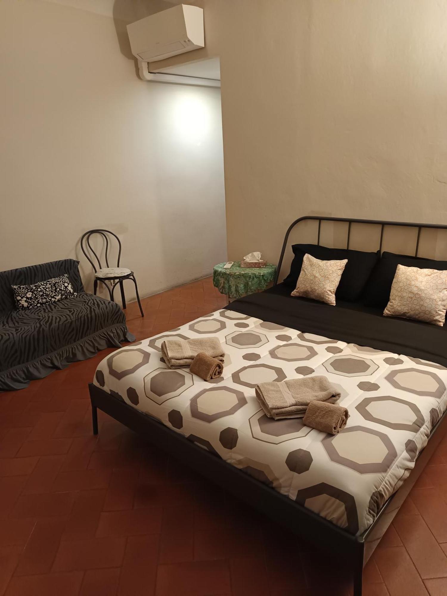 Panoramic Suite Near Duomo And Station Firenze Bagian luar foto
